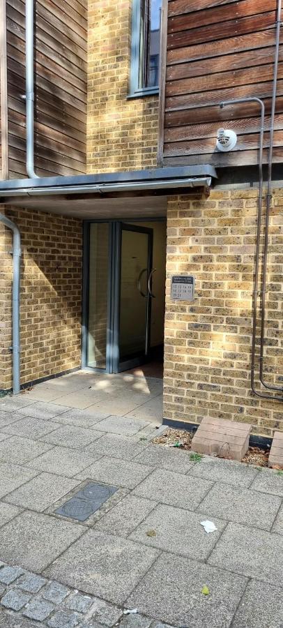 360 Serviced Accommodations - Colchester Marine Quay - 1 Double Bedroom Apartment Екстер'єр фото