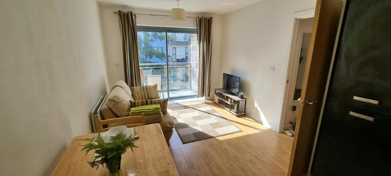360 Serviced Accommodations - Colchester Marine Quay - 1 Double Bedroom Apartment Екстер'єр фото